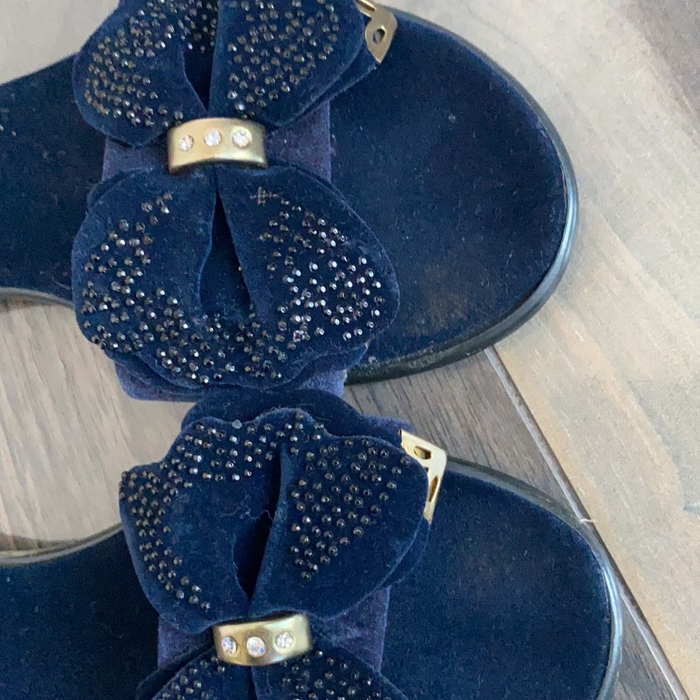 Slippers - Picture 5 of 5